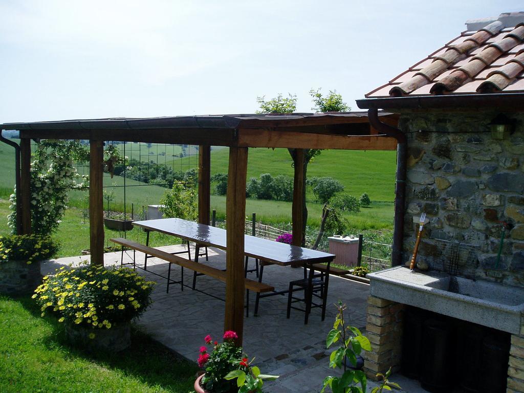 Agriturismo Podere Micitto Usi Exterior foto