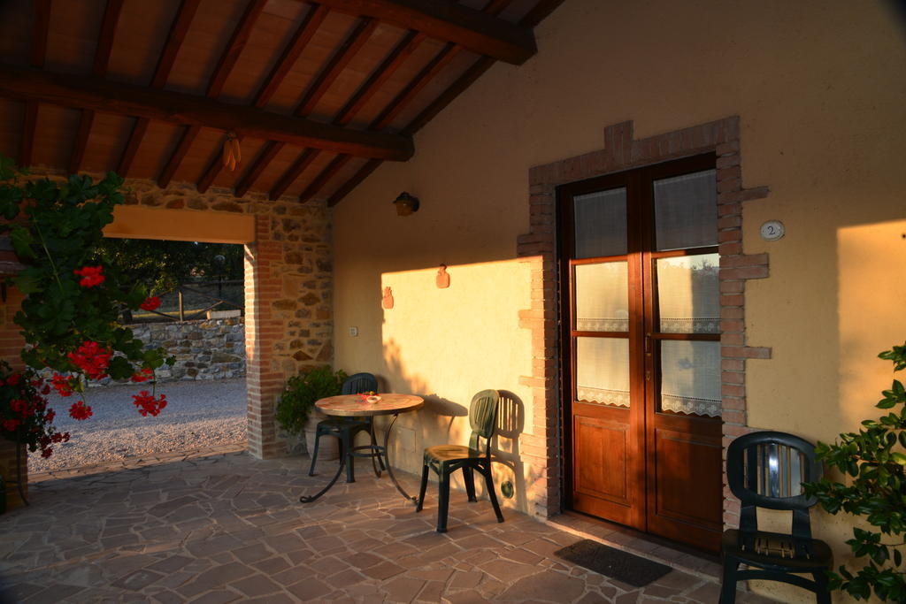 Agriturismo Podere Micitto Usi Cameră foto